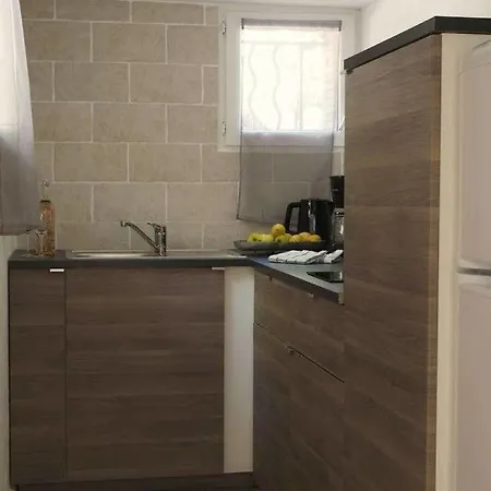 Terra Cotta Pres De La Apartman